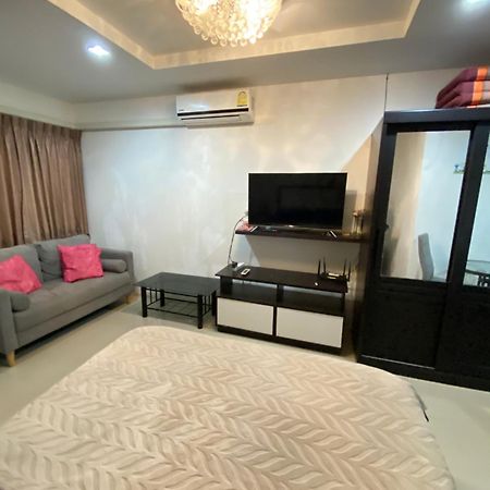 Beach 7 Condo, Pattaya Haat Jomtien Eksteriør bilde